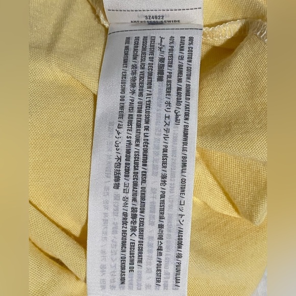 HOLLISTER Size M shirt**. - Picture 5 of 5